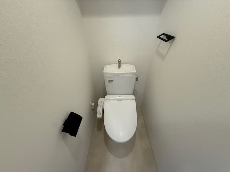 Room image 9