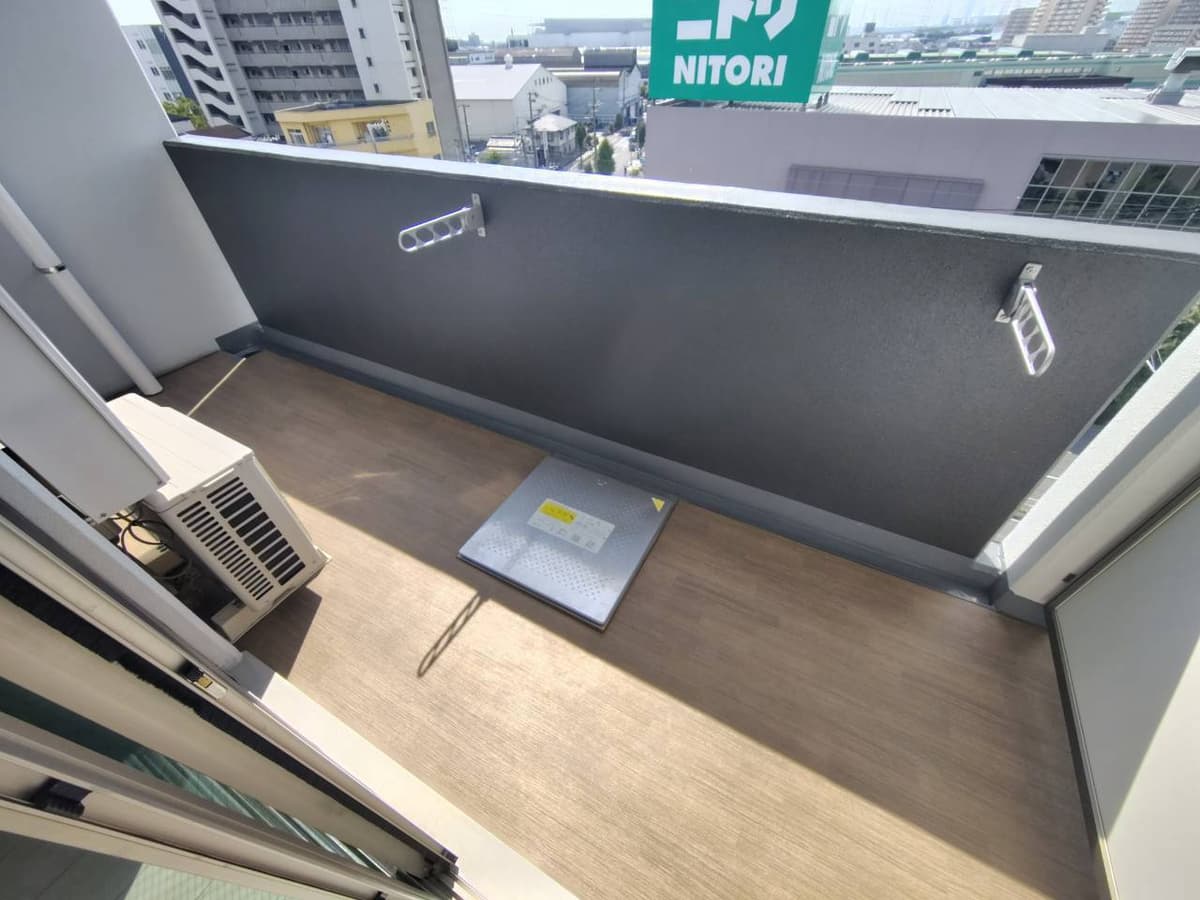 Room image 10