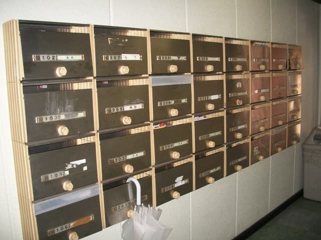 Room image 12