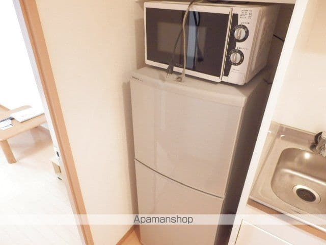 Room image 10