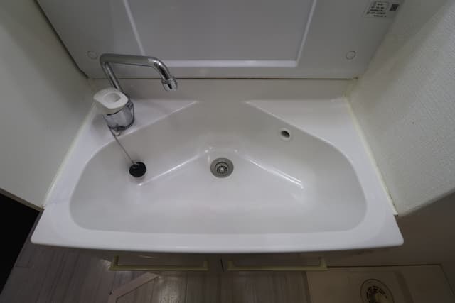 Room image 9