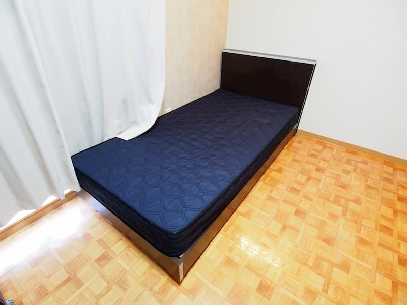 Room image 12