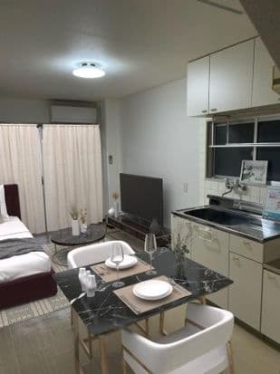Room image 8
