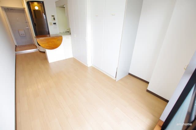Preview interior of La Parfaite de Palazzina