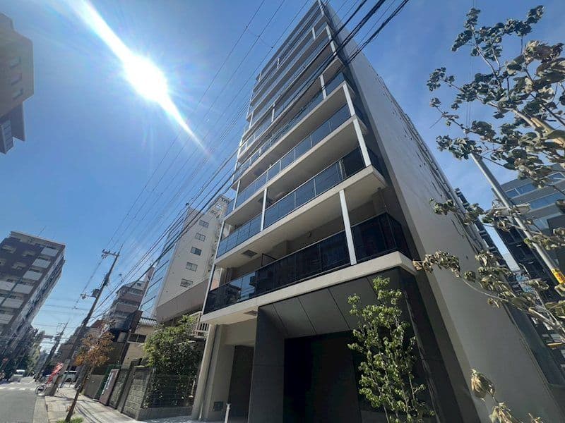 Main exterior of Season Flats Shin-Osaka SOUTH