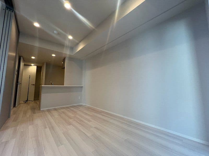 Preview interior of Season Flats Shin-Osaka SOUTH