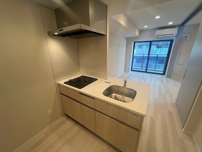 Preview interior of Season Flats Shin-Osaka SOUTH