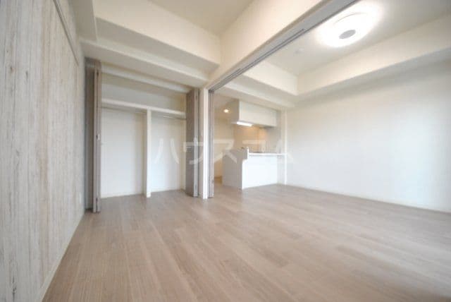 Preview interior of Presance Shin-Osaka J's