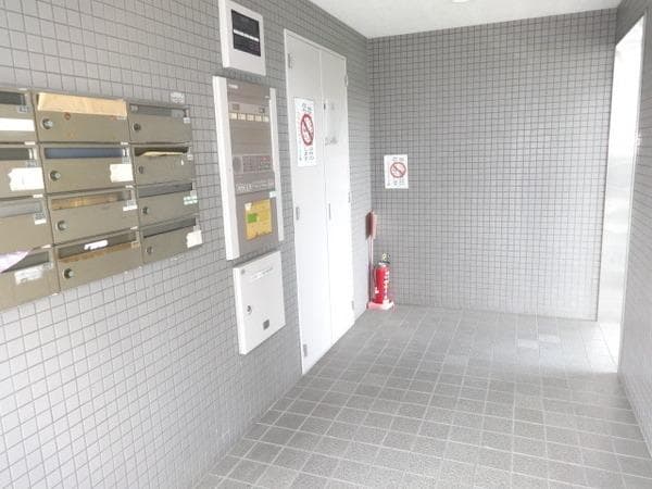 Room image 12