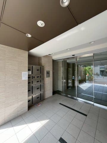 Room image 13