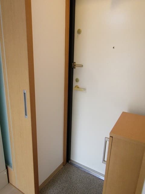 Room image 11