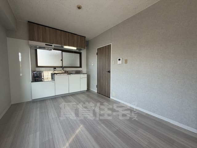 Preview interior of Momota Mansion