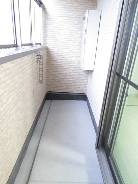 Room image 10
