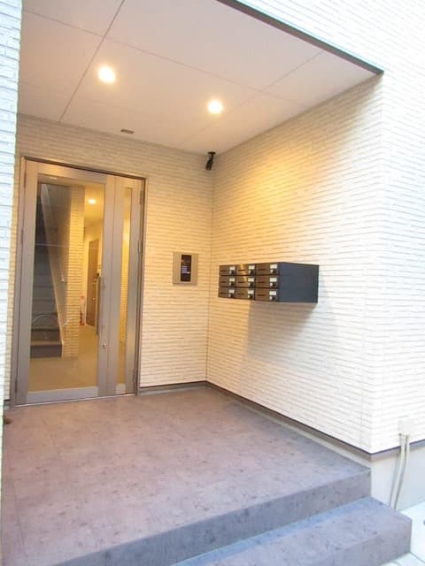 Room image 14