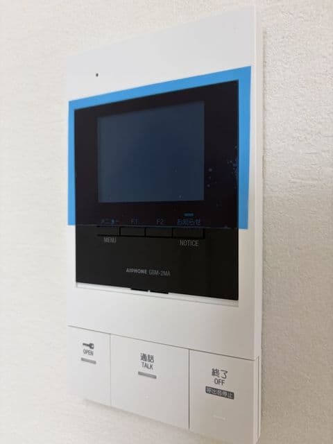 Room image 11