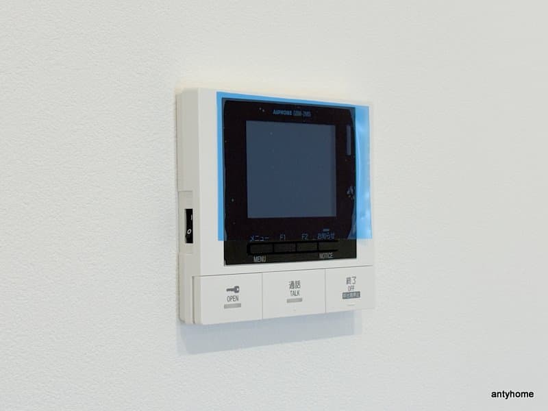 Room image 11