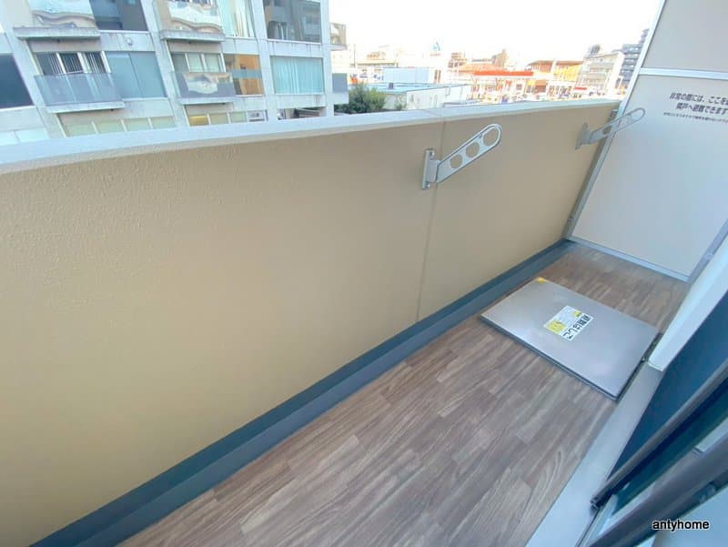 Room image 10