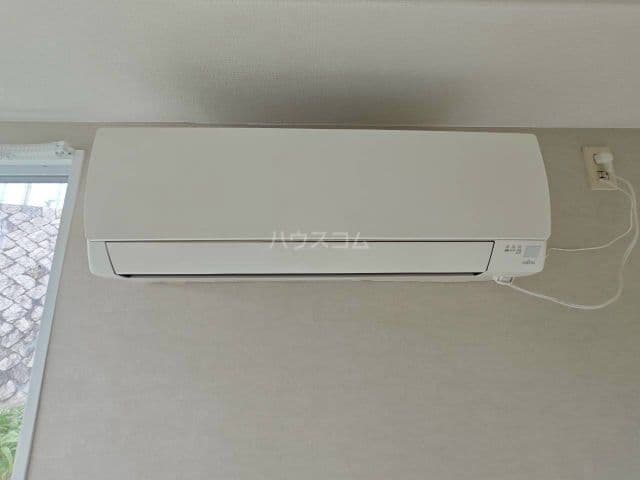 Room image 11