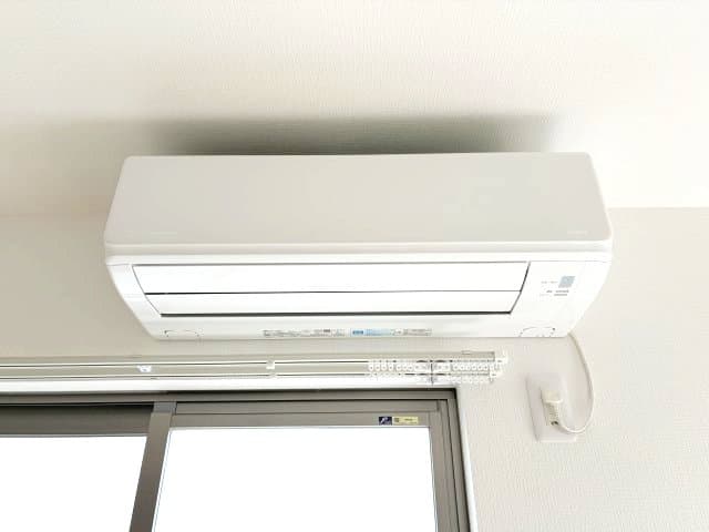 Room image 12