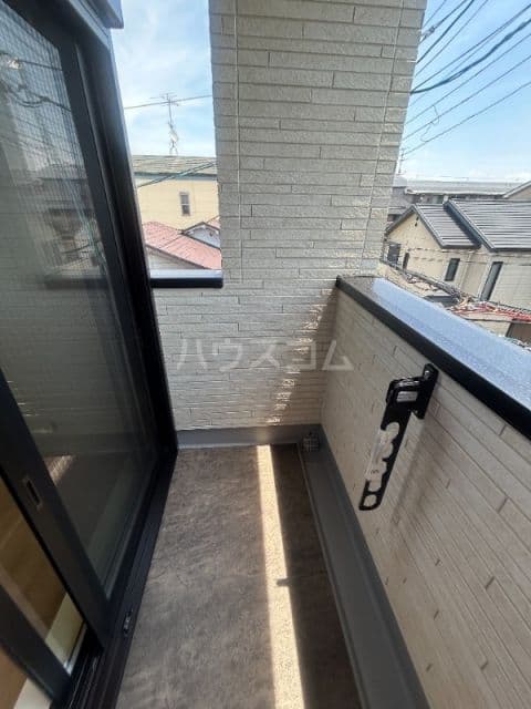 Room image 10
