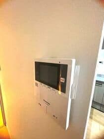 Room image 11