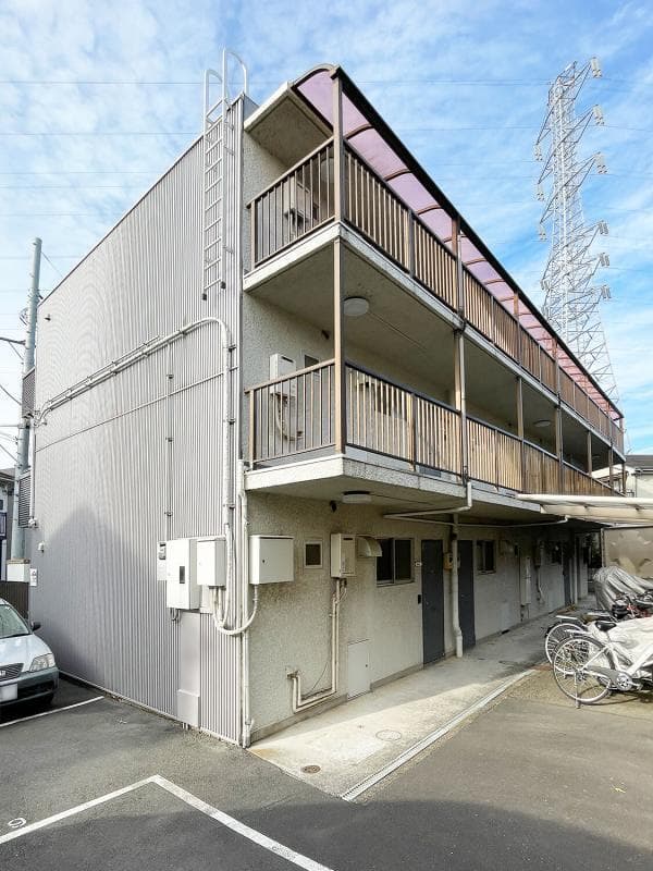 Main exterior of Elegance Senkawa