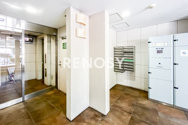 Room image 13