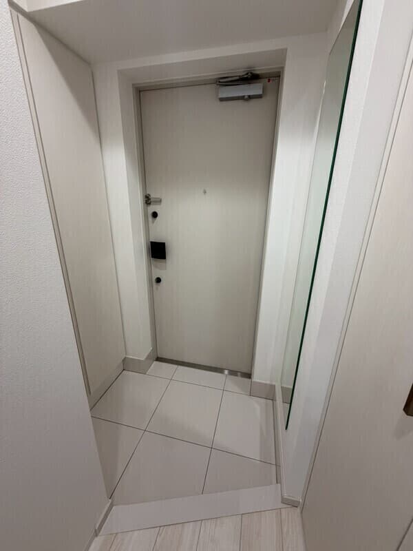 Room image 11