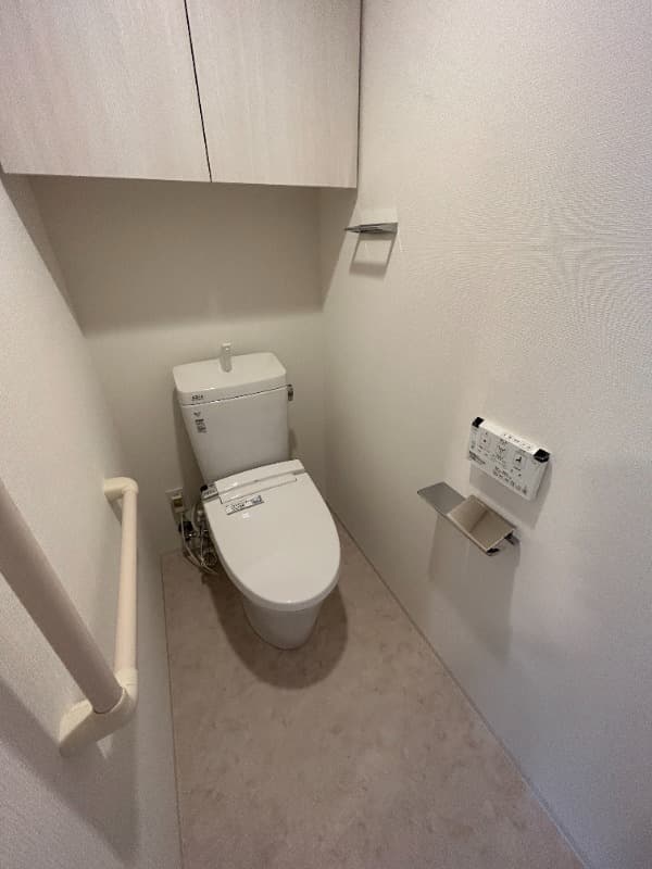 Room image 9