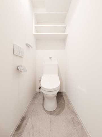 Room image 8