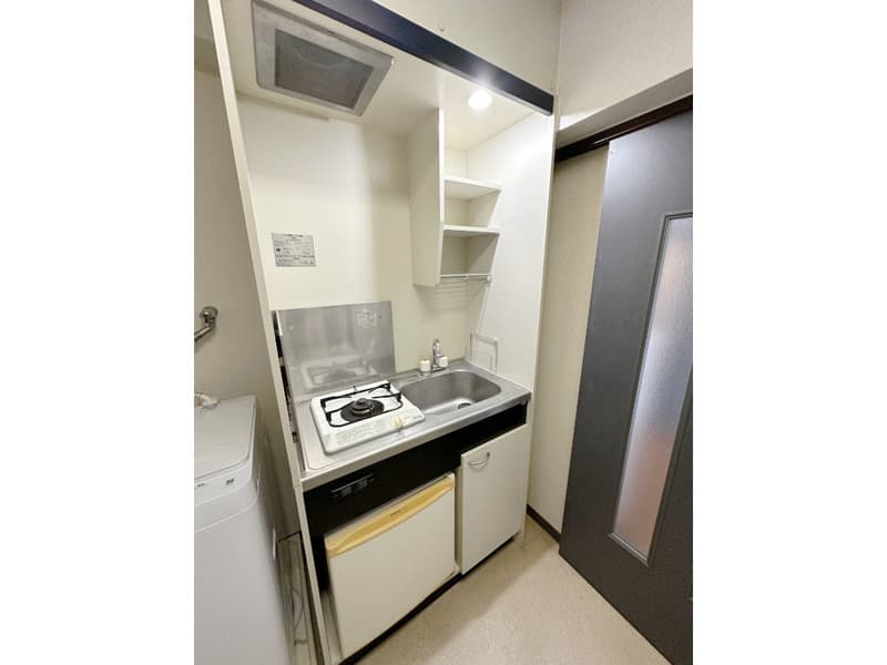 Room image 9