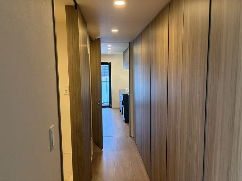 Room image 9