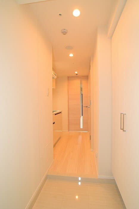 Room image 11