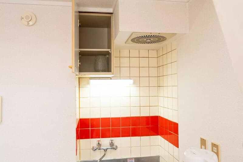 Room image 11