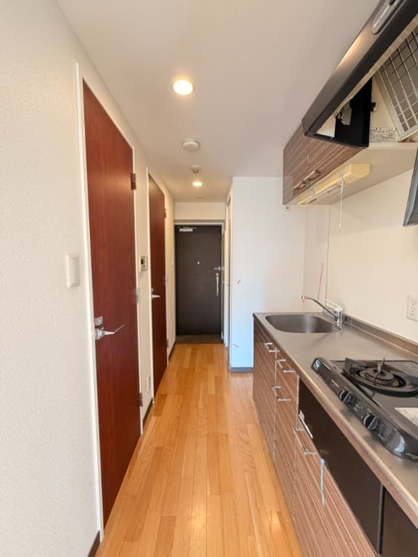 Room image 11
