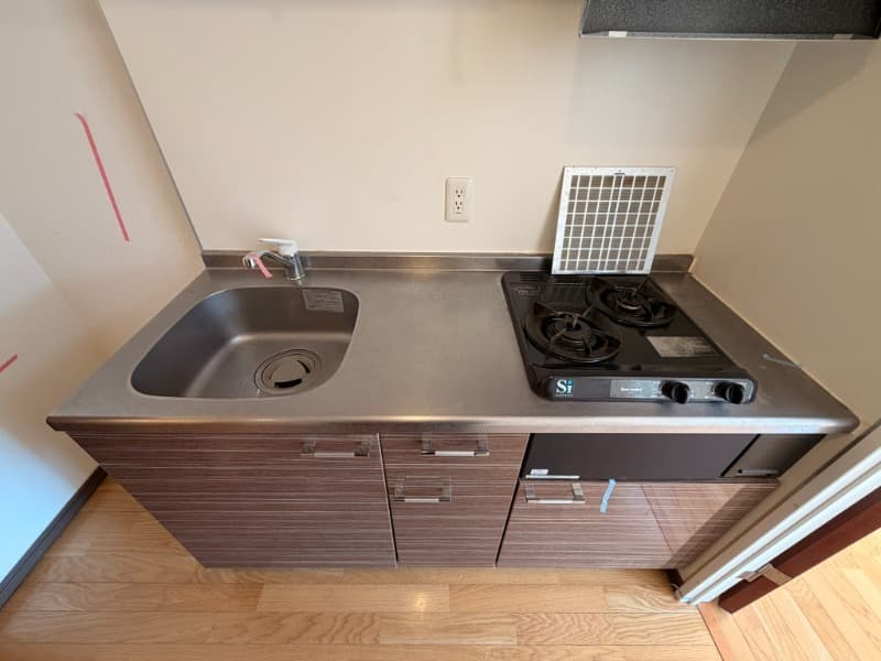 Room image 12