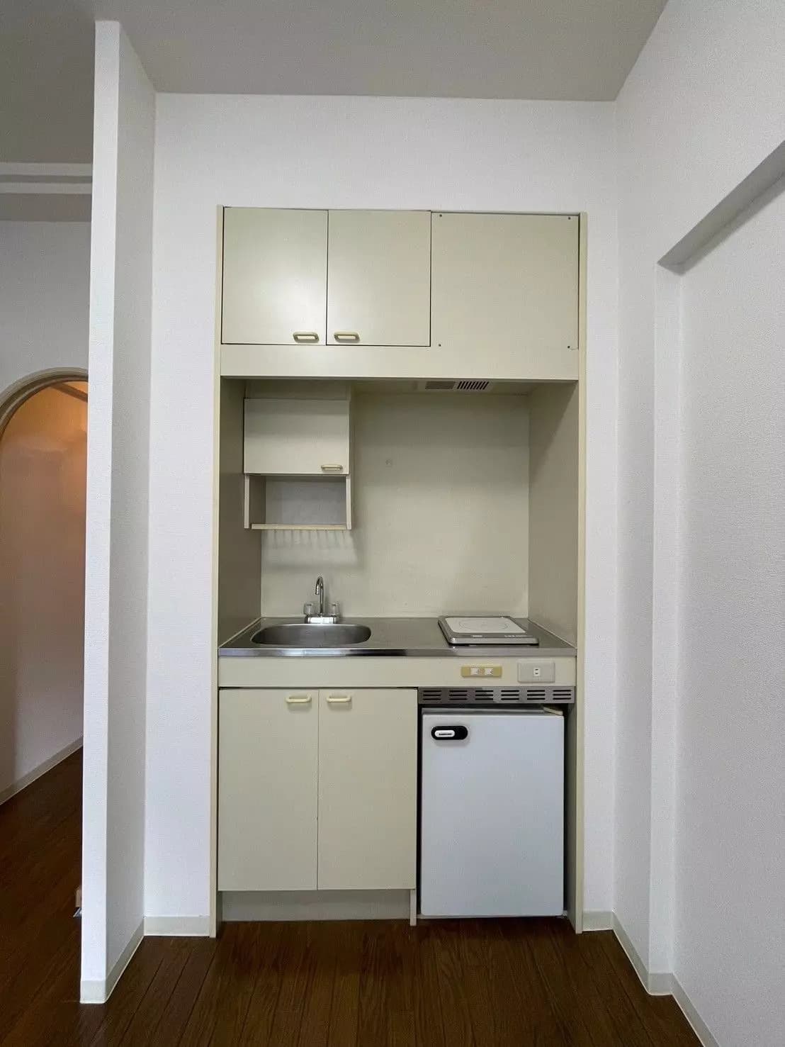 Room image 11