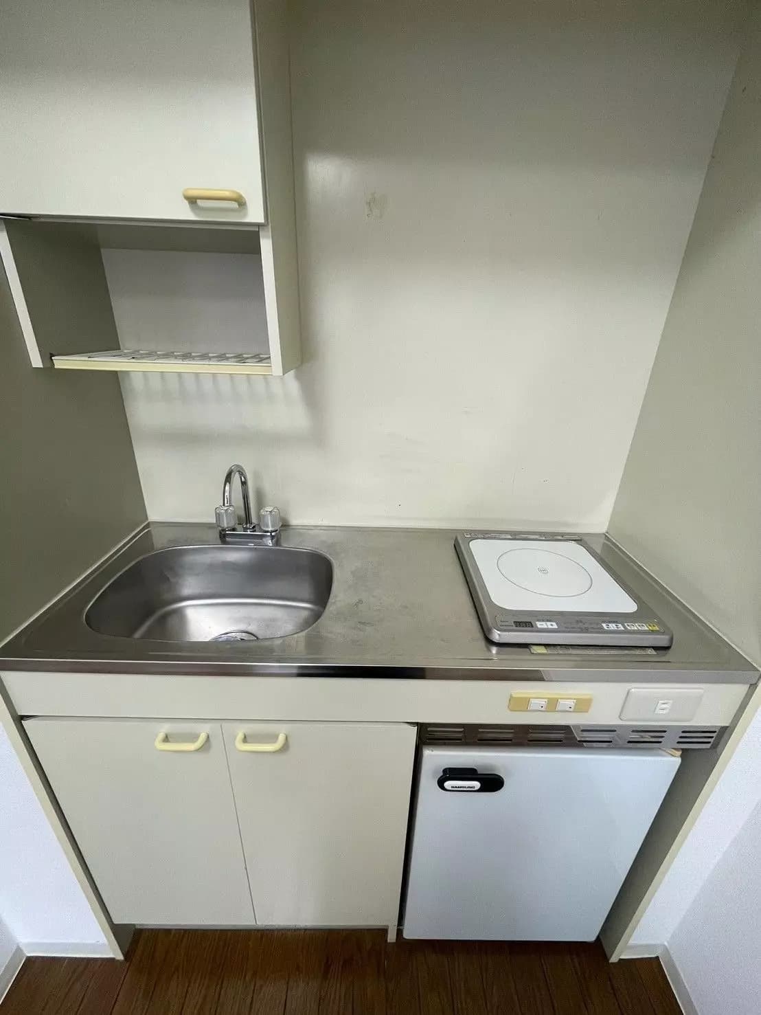 Room image 12