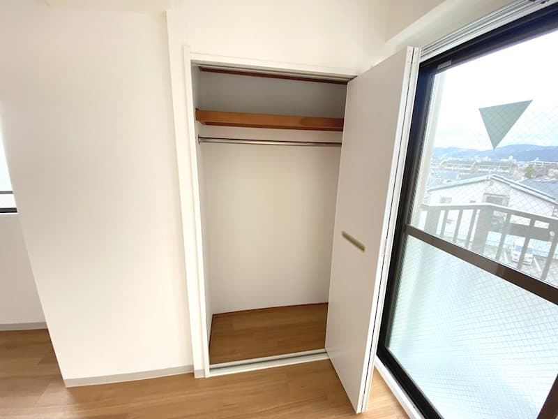 Room image 14