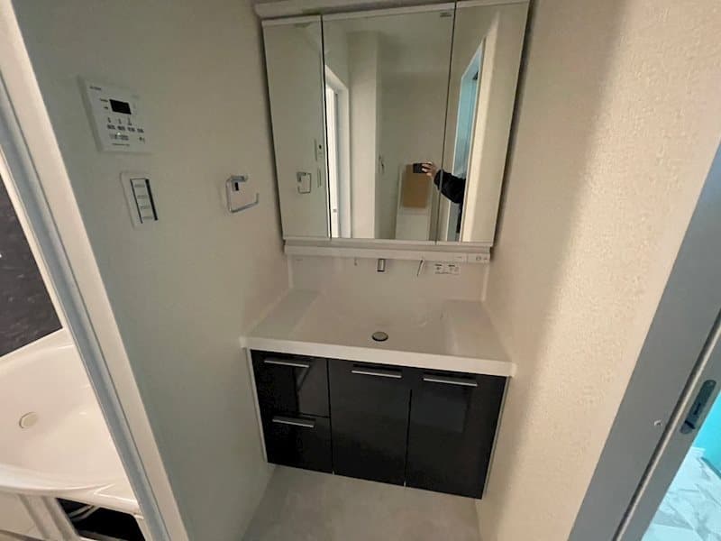 Room image 14