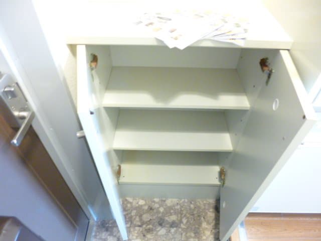 Room image 13