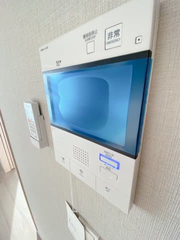 Room image 12