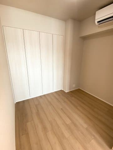 Room image 14