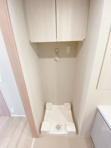 Room image 15