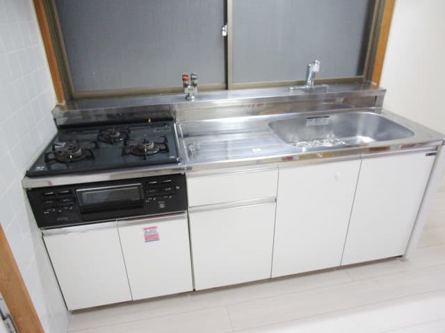 Preview interior of サットンプレイス