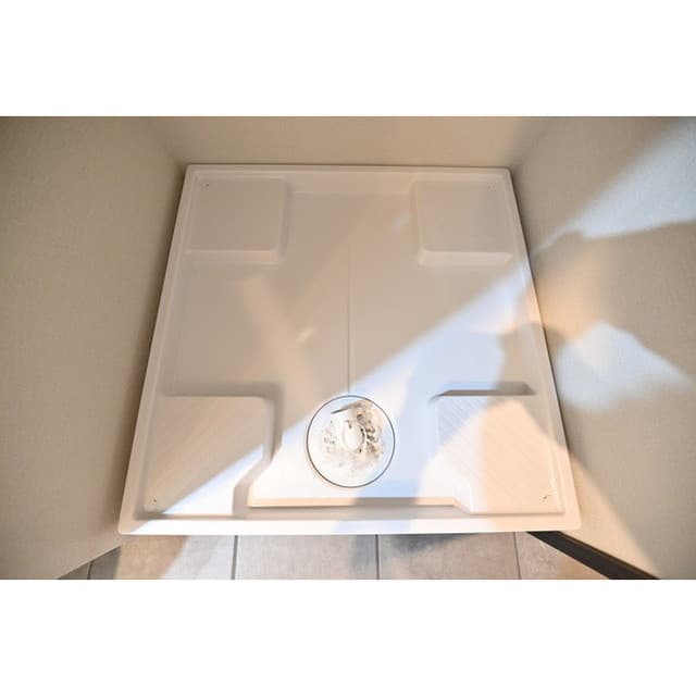 Room image 13