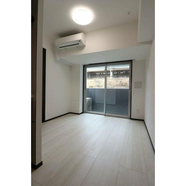 Preview interior of GENOVIA Misato Station Front