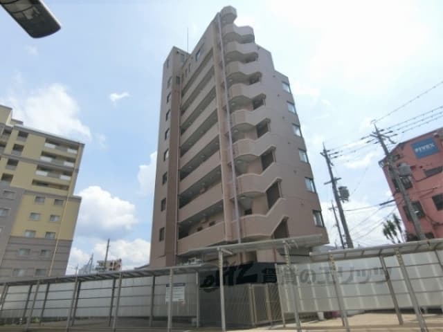 Main Image