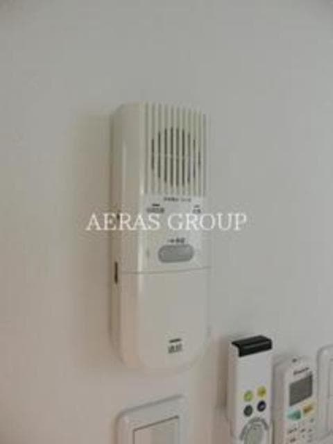 Room image 9