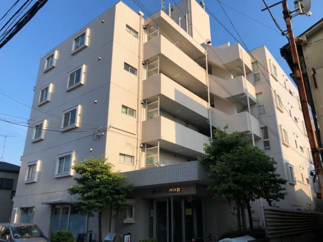 Main Image